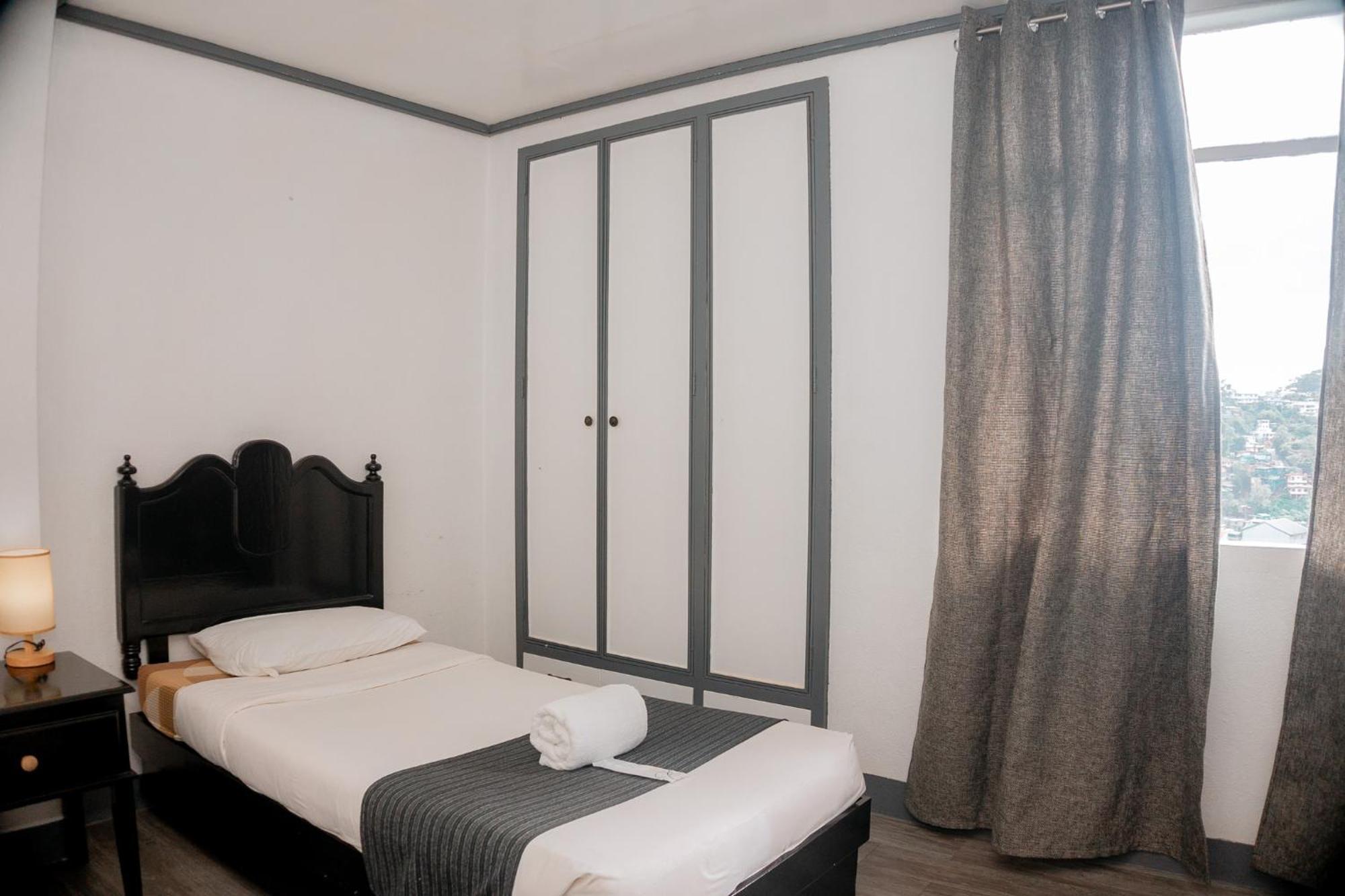 Mount Crest Hotel Baguio City Екстер'єр фото
